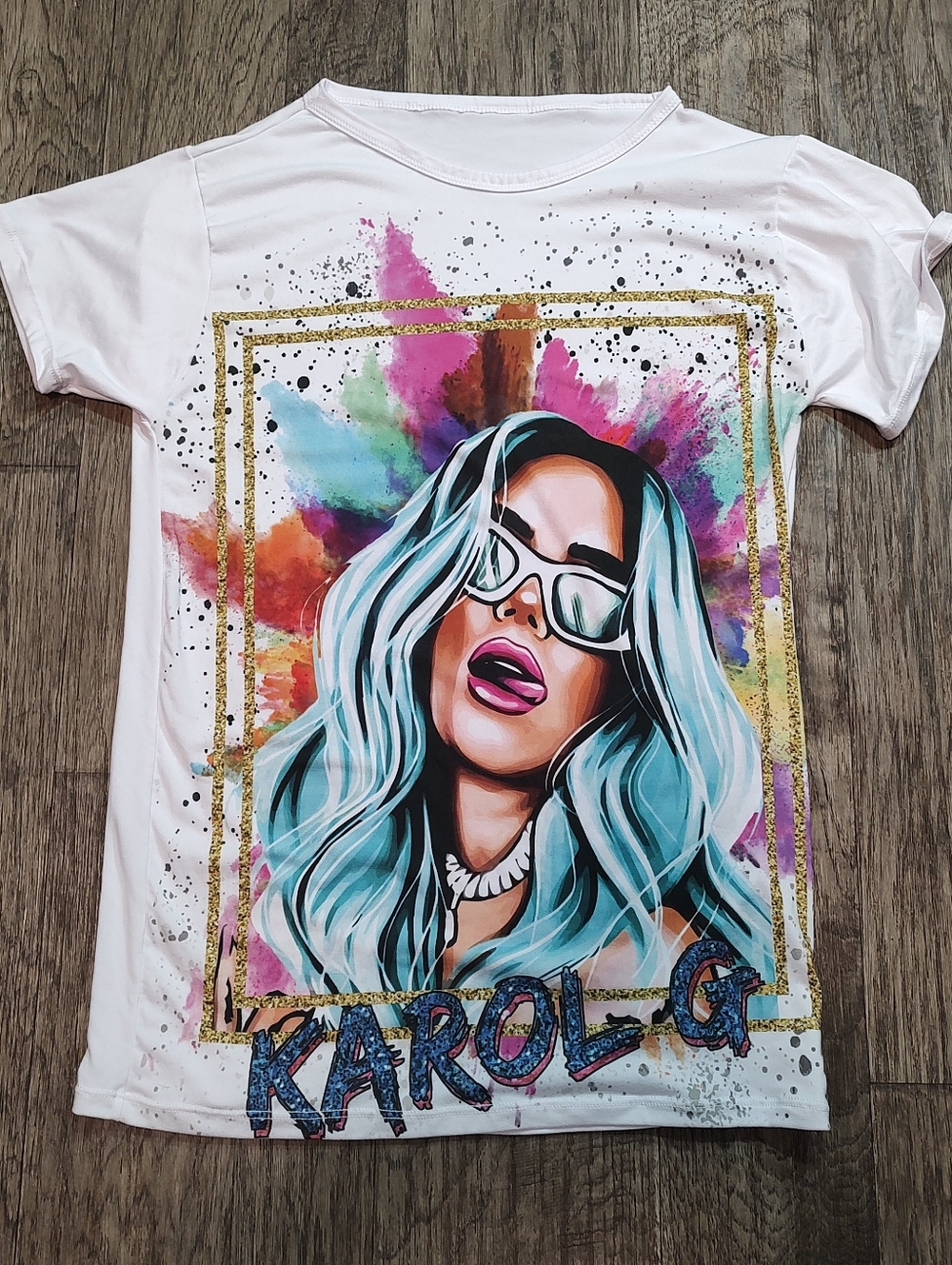 Karol G Graphic Tee with Blue-Haired Pop Art Girls Size L